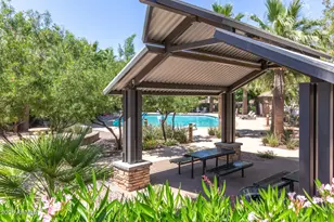 2233 E Huntington Dr, Phoenix, AZ 85040 - Photo 38