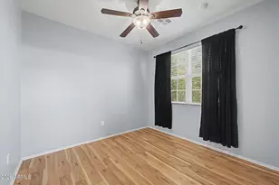 2233 E Huntington Dr, Phoenix, AZ 85040 - Photo 14