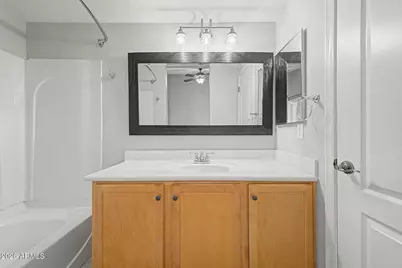 2233 E Huntington Drive, Phoenix, AZ 85040 - Photo 22
