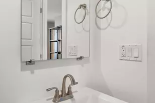 7669 E Montecito Ave, Scottsdale, AZ 85251 - Photo 18