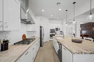 7623 S Barlow Dr, Gilbert, AZ 85298 - Photo 14