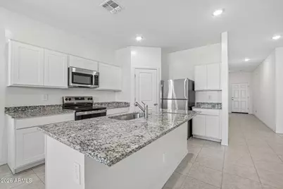 10132 W Devonshire Avenue, Phoenix, AZ 85037 - Photo 4