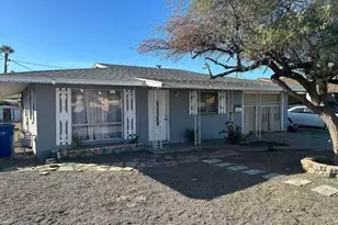 453 W 3rd Pl, Mesa, AZ 85201 - Photo 2