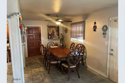 453 W 3rd Place, Mesa, AZ 85201 - Photo 4