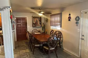 453 W 3rd Pl, Mesa, AZ 85201 - Photo 4