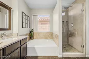 8621 W Davis Rd, Peoria, AZ 85382 - Photo 20