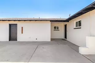 6201 W Indianola Ave, Phoenix, AZ 85033 - Photo 8