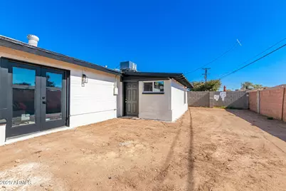 6201 W Indianola Avenue, Phoenix, AZ 85033 - Photo 40