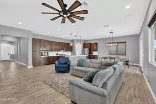 14139 W Gray Fox Trl, Surprise, AZ 85387 - Photo 10