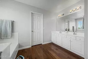 8552 W Purdue Ave, Peoria, AZ 85345 - Photo 20