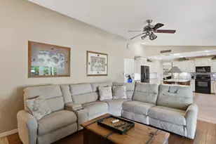 4516 E Ludlow Dr, Phoenix, AZ 85032 - Photo 8