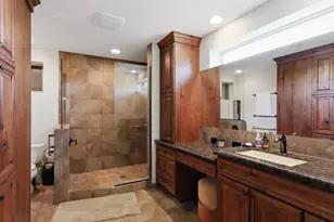 4516 E Ludlow Dr, Phoenix, AZ 85032 - Photo 12