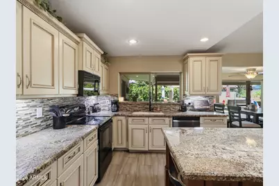 4516 E Ludlow Drive, Phoenix, AZ 85032 - Photo 4