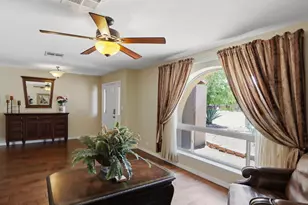 4516 E Ludlow Dr, Phoenix, AZ 85032 - Photo 4