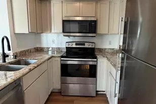 7515 N 47th Ln, Glendale, AZ 85301 - Photo 6