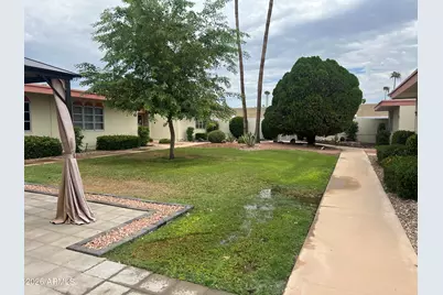 10936 W Coggins Drive, Sun City, AZ 85351 - Photo 6