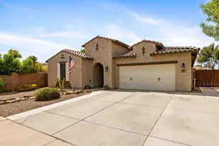 18053 W Montecito Ave, Goodyear, AZ 85395 - Photo 2