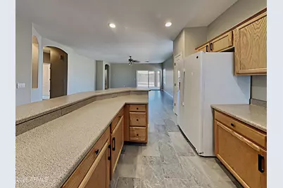 11574 W Jackson Street, Avondale, AZ 85323 - Photo 4