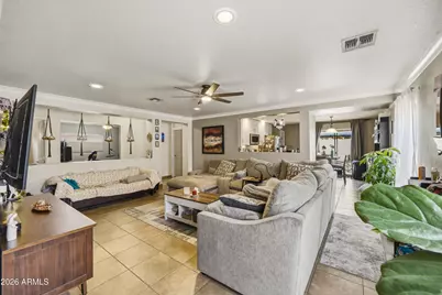 9421 S 1st Avenue, Phoenix, AZ 85041 - Photo 10