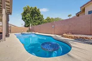 16775 W Ipswitch Way, Surprise, AZ 85374 - Photo 32