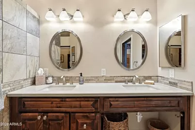 287 W Oxford Lane, Gilbert, AZ 85233 - Photo 20
