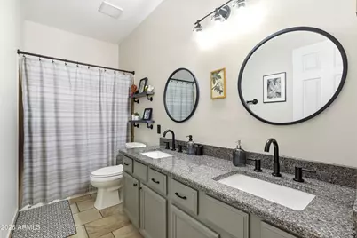 287 W Oxford Lane, Gilbert, AZ 85233 - Photo 24