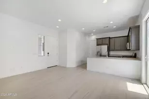 25137 N 177th Ave, Surprise, AZ 85387 - Photo 10