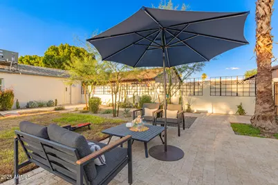 440 W Pepper Place, Mesa, AZ 85201 - Photo 56