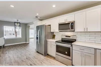 440 W Pepper Place, Mesa, AZ 85201 - Photo 16
