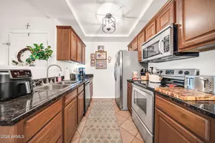 2121 W Royal Palm Rd, Phoenix, AZ 85021 - Photo 6