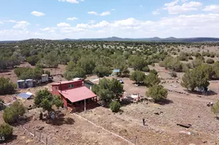 21750 Ranch Rd, Seligman, AZ 86337 - Photo 32