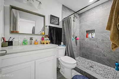 5201 W Wilshire Drive, Phoenix, AZ 85035 - Photo 10