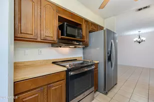 2815 E Sylvia St, Phoenix, AZ 85032 - Photo 14