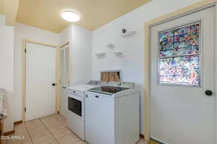 2815 E Sylvia St, Phoenix, AZ 85032 - Photo 24