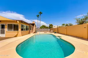 2815 E Sylvia St, Phoenix, AZ 85032 - Photo 30