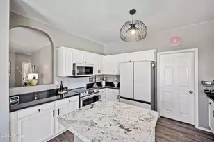 7988 W Sanna St, Peoria, AZ 85345 - Photo 22