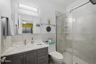 7988 W Sanna St, Peoria, AZ 85345 - Photo 28