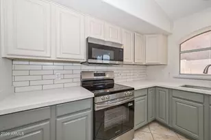 7911 W Kimberly Way, Glendale, AZ 85308 - Photo 6