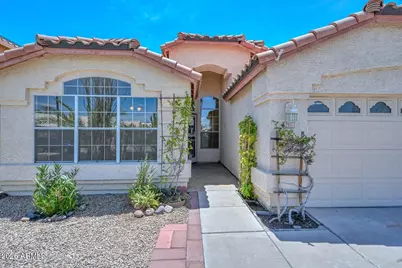 7911 W Kimberly Way, Glendale, AZ 85308 - Photo 2