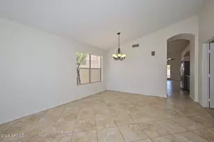7911 W Kimberly Way, Glendale, AZ 85308 - Photo 10