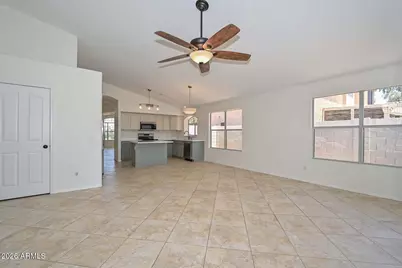 7911 W Kimberly Way, Glendale, AZ 85308 - Photo 16
