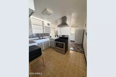 8619 N 30th Drive, Phoenix, AZ 85051 - Photo 4