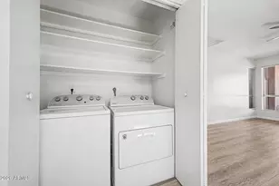 317 W Hononegh Dr, Phoenix, AZ 85027 - Photo 12