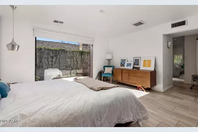 6643 N 7th Drive, Phoenix, AZ 85013 - Photo 18