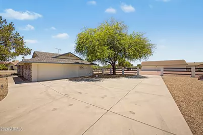 9337 N 111th Drive, Sun City, AZ 85351 - Photo 32