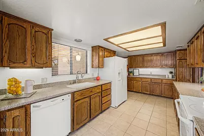 9337 N 111th Drive, Sun City, AZ 85351 - Photo 14