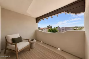 1732 E Gelding Dr, Phoenix, AZ 85022 - Photo 12