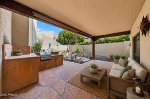 1732 E Gelding Dr, Phoenix, AZ 85022 - Photo 22