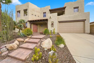 1732 E Gelding Drive, Phoenix, AZ 85022 - Photo 1
