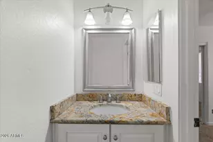 330 S Farmer Ave, Tempe, AZ 85281 - Photo 10